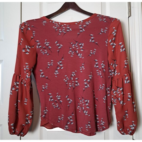 Loft Outlet Women's Red Floral Blouse Long Sleeve Peasant Size S - Picture 3 of 8